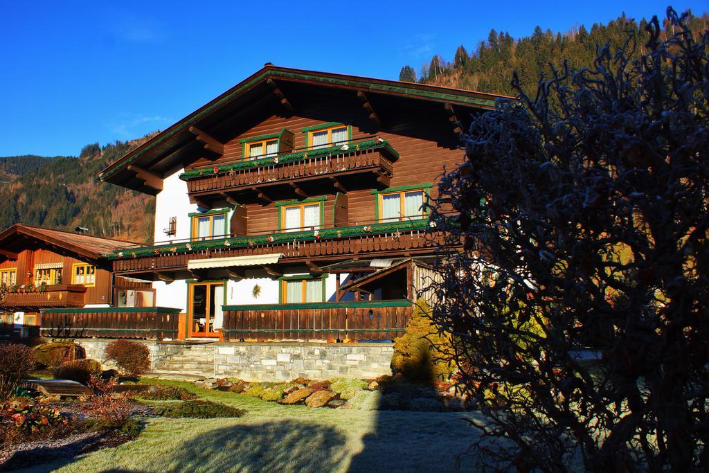 Pension Alpentraum Целль-ам-Зеє Екстер'єр фото